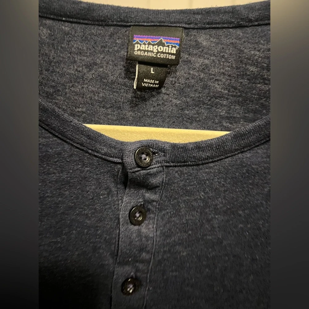 Patagonia Men’s Organic Cotton Henley Long Sleeve Shirt Navy Blue Size L Cozy - Picture 6 of 9